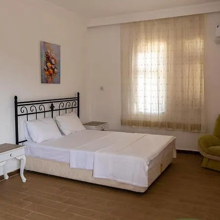 公寓 Delightful Flat 5 Km From The Beach With A Refreshing View And Balcony Surrounded By Nature In *